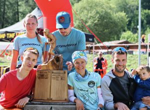 Ultramarathon du Fallere, Saint Oyene (ITA), //, trofeo con i vincitori e organizzatori, photo credit: