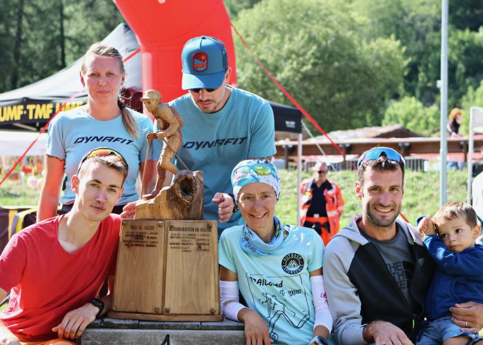 Ultramarathon du Fallere, Saint Oyene (ITA), //, trofeo con i vincitori e organizzatori, photo credit: