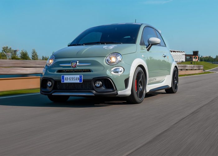 Abarth 695 70°  Anniversario