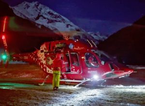 L'elicottero di Air Zermatt a Cogne (foto da FB/Dante Gérard).