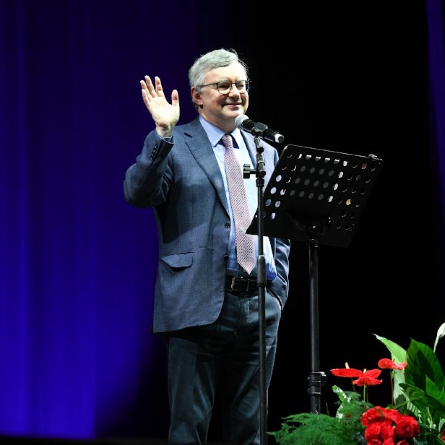 Alessandro Barbero al Palais di Saint Vincent. Foto Paolo Rey