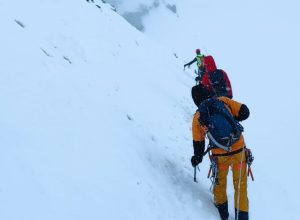 Alpinisti tratti in salvo sul Gran Paradiso