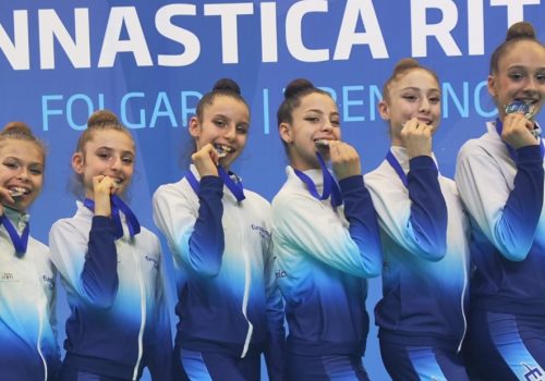 Amely Sordi con le compagne dell'Eurogymnica