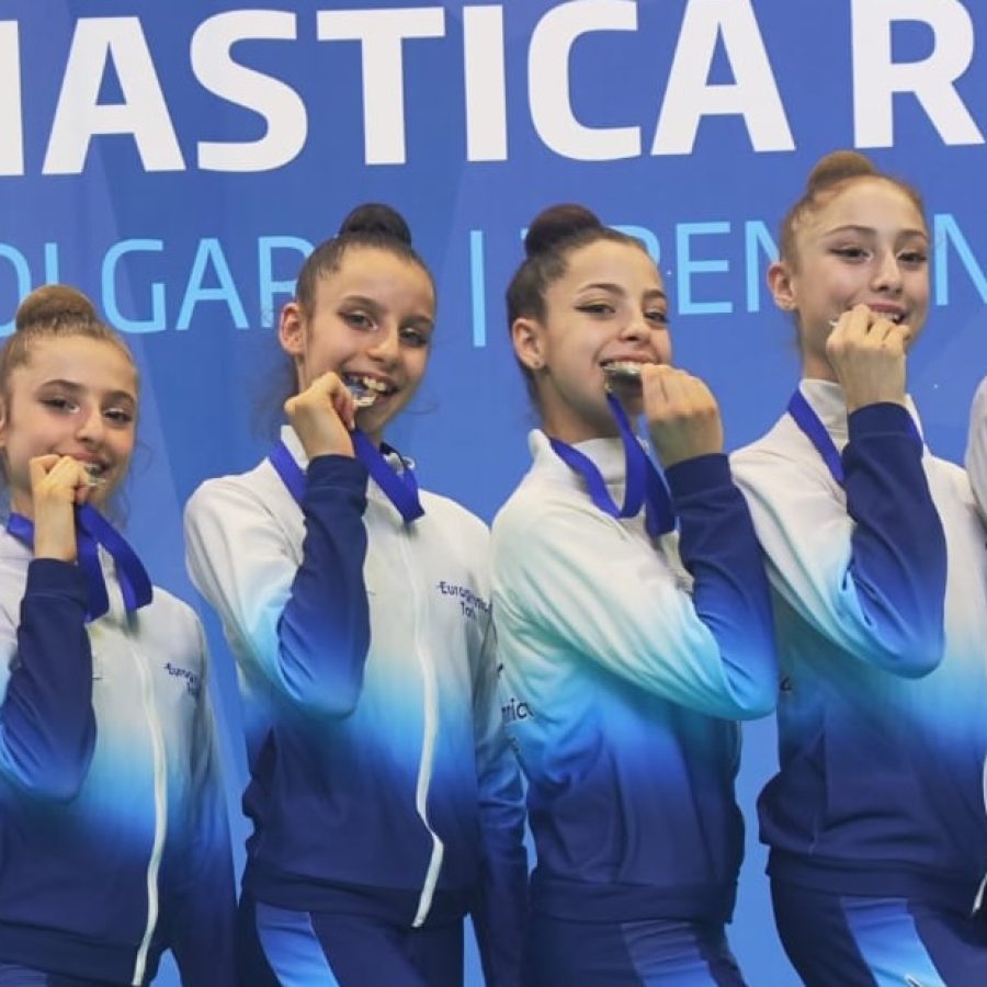 Amely Sordi con le compagne dell'Eurogymnica