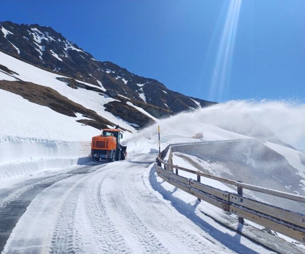 Anas sgombero neve SS colle Gran San Bernardo III copia