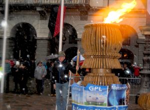 Apertura Alpiniadi