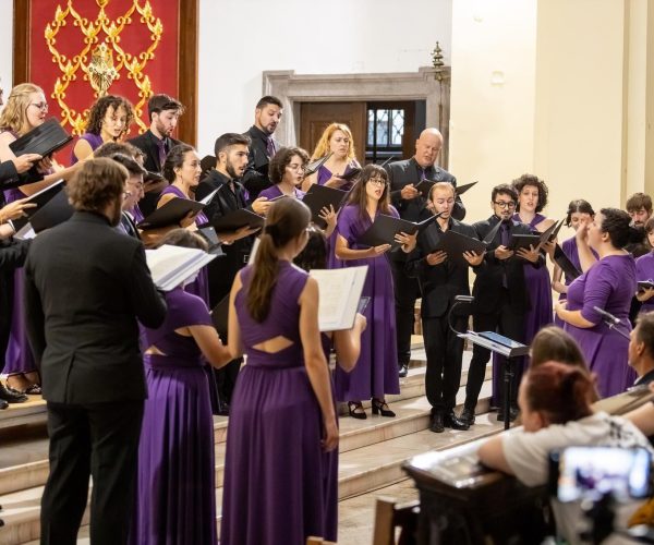 Arcova Vocal Ensemble