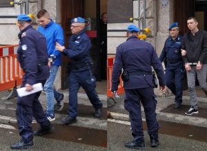 Jansons (a sx) e Ghita lasciano il Tribunale dopo l'udienza.