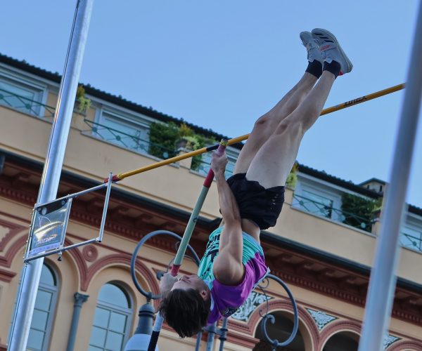 Asta in piazza