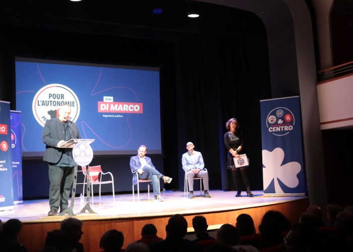 Autonomisti di centro comizio chiusura