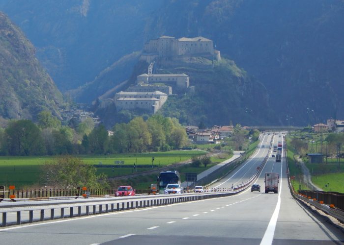 Autostrada A5 - Foto di Davide Verthuy