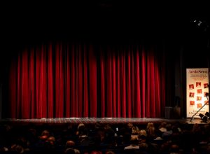 Avanti il prossimo à AostaSera - teatro - sipario