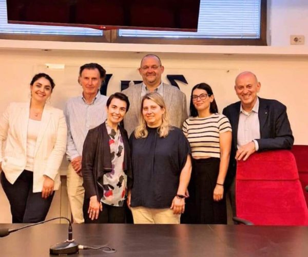 Stefano Celi e i componenti del comitato esecutivo del Movimento Turismo del Vino Italia