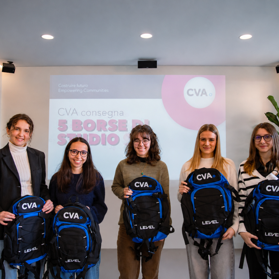 La consegna delle borse di studio Stem da parte di Cva nel 2025