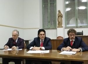 Da sinistra, gli avvocati Bruno, De Sanctis e Bellora.