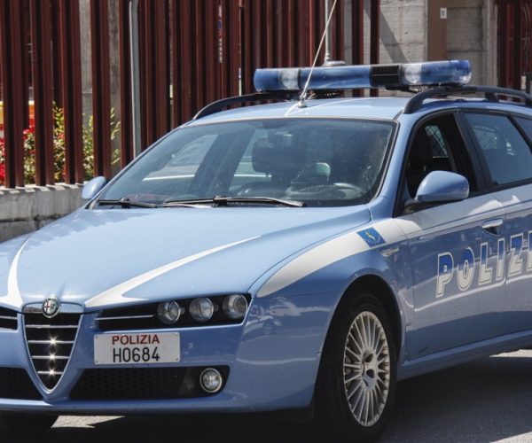 Polizia.