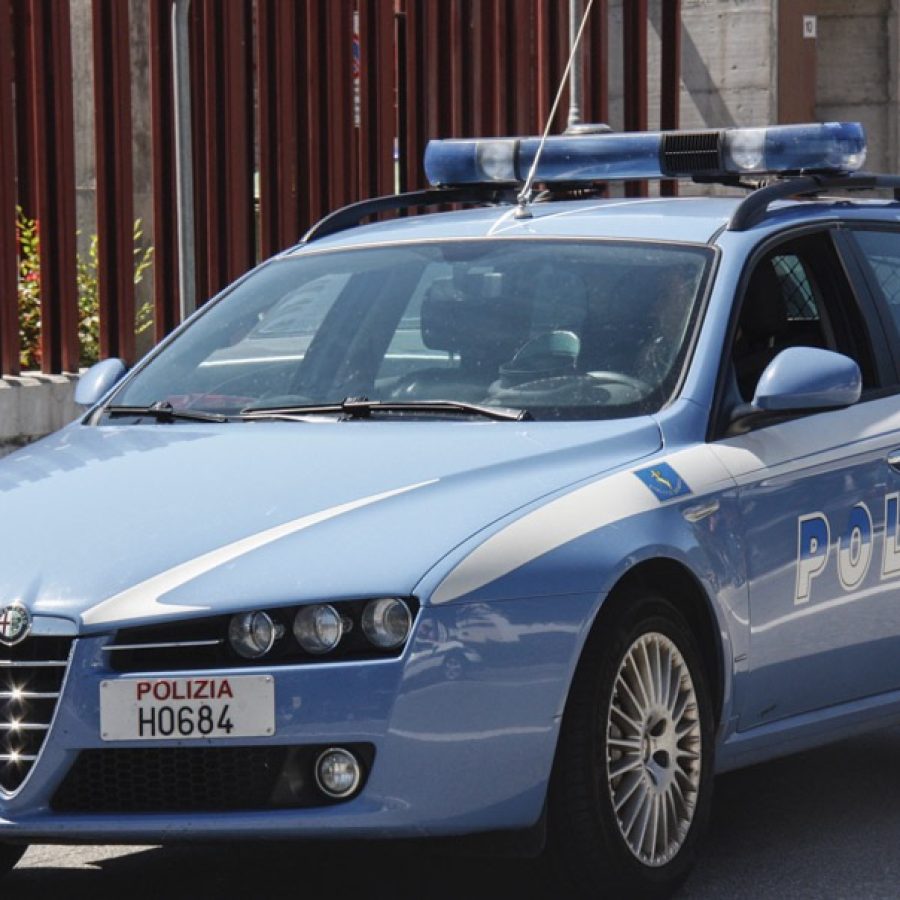 Polizia.