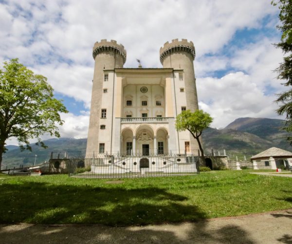 Castello di Aymavilles esterni