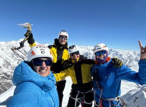 Cazzanelli, Vidoni, Zörer e Waldner in cima al Kimshung