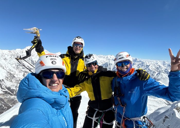Cazzanelli, Vidoni, Zörer e Waldner in cima al Kimshung