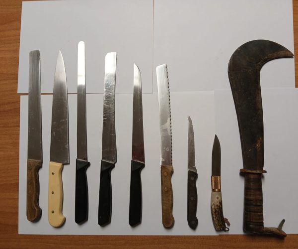 Coltelli e roncola