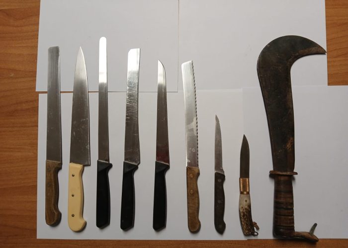 Coltelli e roncola