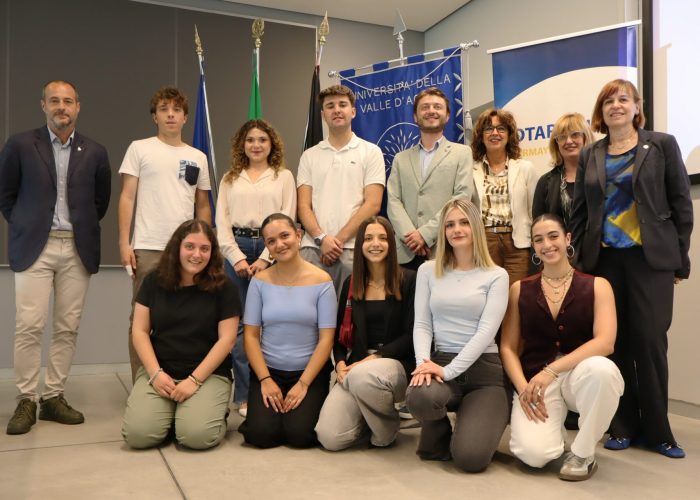 Consegna borse di studio
