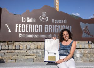 Consegna chiave La Salle Federica Brignone