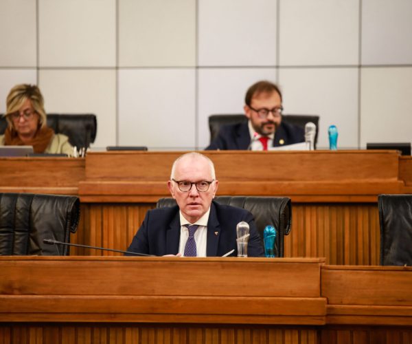 Consiglio Regionale- Renzo Testolin - Ph Nicole Jocollé