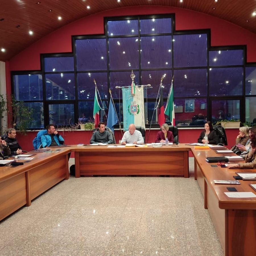 Il Consiglio comunale di Pollein del 22 aprile 2026