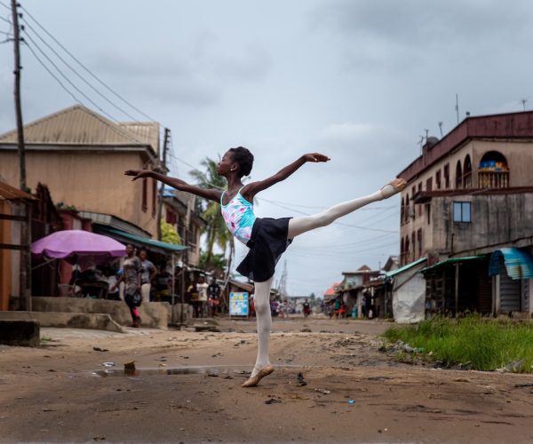 NIGERIA DANCE BALLET - Mostra Contrasti