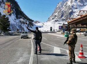 Controlli al Monte Bianco.