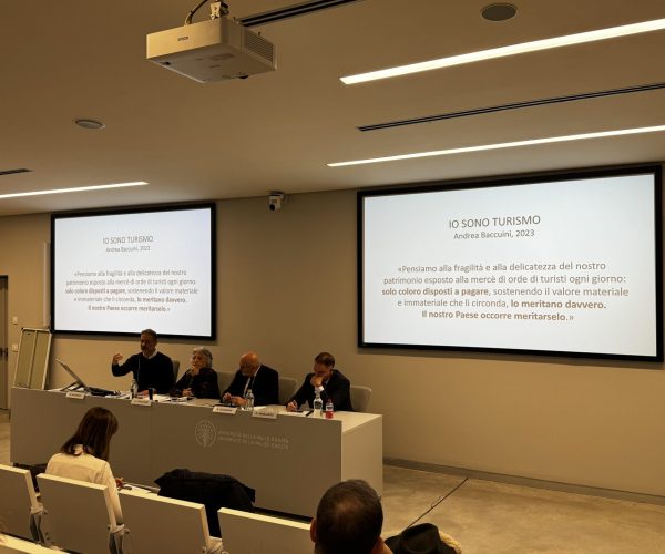 Convegno Overtourism all'Univda