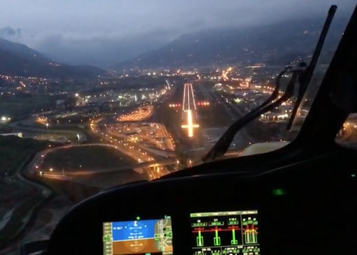 Atterraggio notturno aeroporto Gex