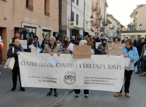 Corteo ad Aosta contro la violenza sulle donne