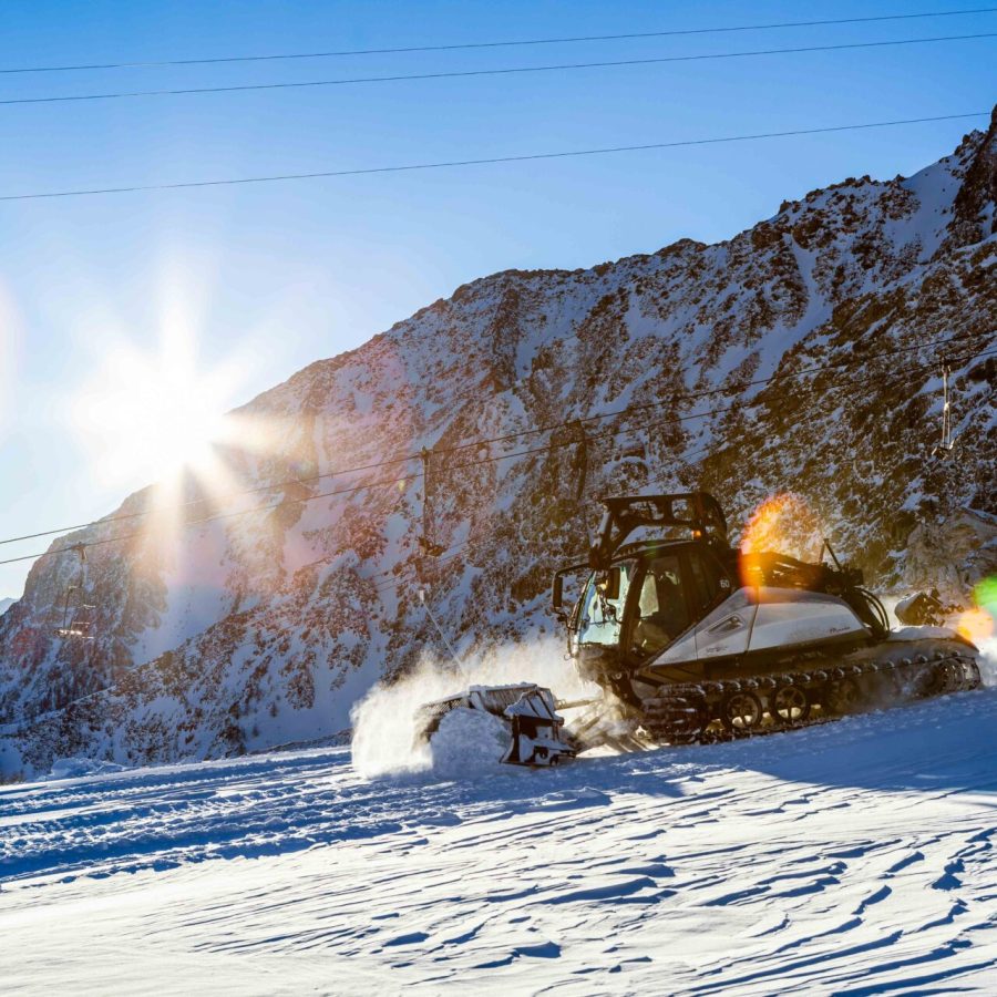 Courmayeur Mont Blanc Funivie ph Lorenzo Belfrond IA