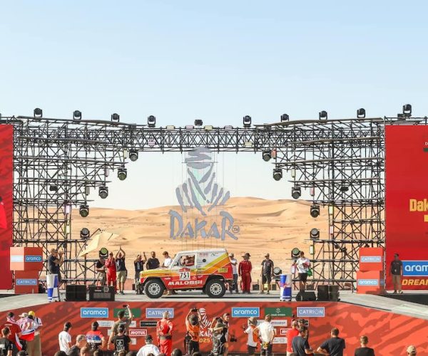 Favre e Iacovelli alla Dakar 2025 (foto da Facebook).