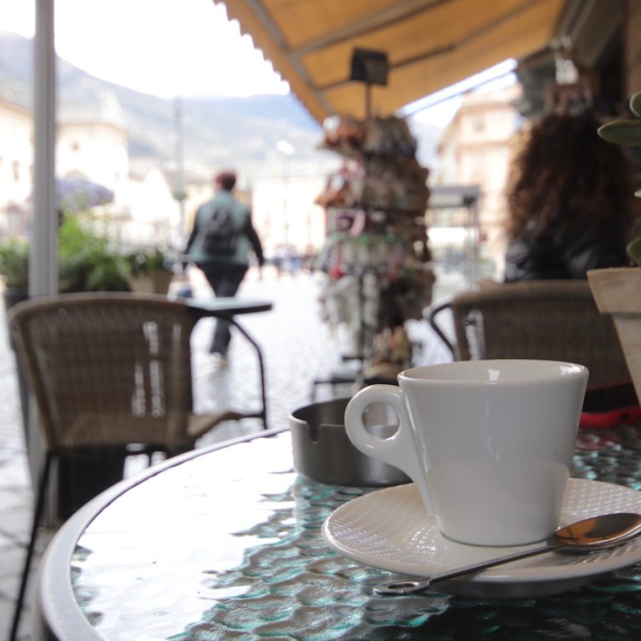 Dehors - Aosta - caffè