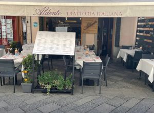 Dehors Trattoria Aldente
