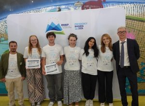 EUSALP Alpine AI Hackathon studenti UniVdA Elisa Giudici Martino Dalla Fontana Arianna Calandra Salma Zinedine Elena Maione da sx a dx