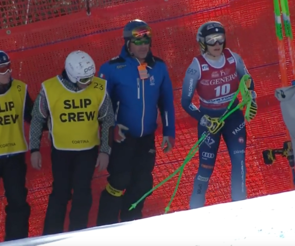 Federica Brignone caduta discesa Cortina