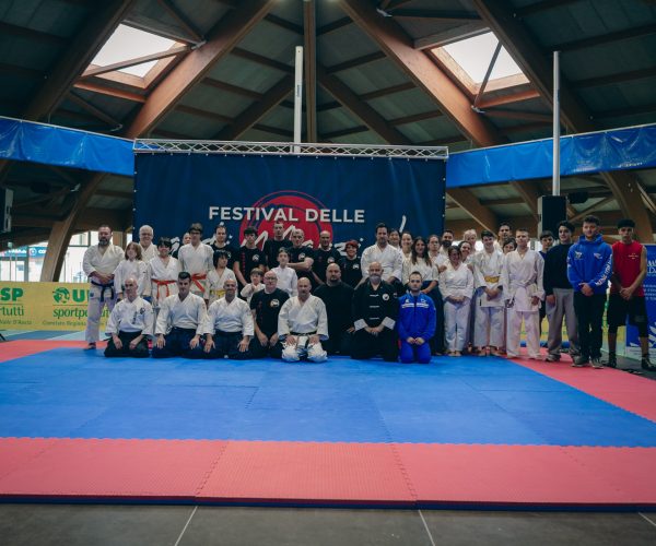 Festival arti marziali Giornata pubblico foto Max Monticone ()
