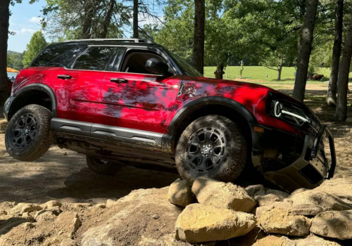 Ford Bronco Authos