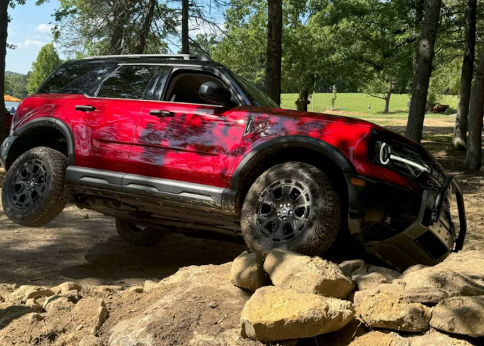 Ford Bronco Authos