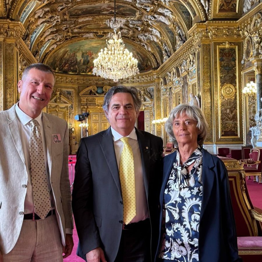 Da sx Agostino Pesce, direttore della Camera di Commercio Italiana della Costa Azzurra, Roberto Rota, Sindaco di Courmayeur e Patrizia Dalmasso Presidente Camera di Commercio Italiana della Costa Azzurra.