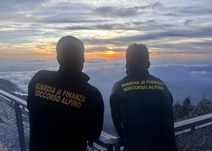 Soccorso Alpino della Guardia di finanza.