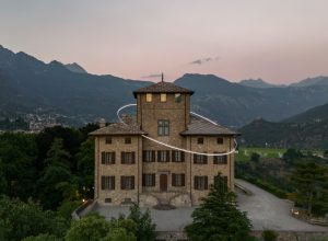 Foto accensione Orbita di Massimo Uberti al Castello Gamba