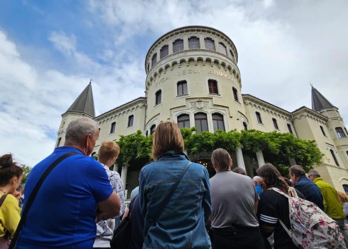 Foto Il Castello Cantore sede del Centro Addestramento Alpino