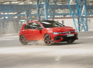 GL Golf GTI EDITION driving in factory hall