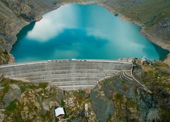 La diga del lago Gabiet - Foto Cva